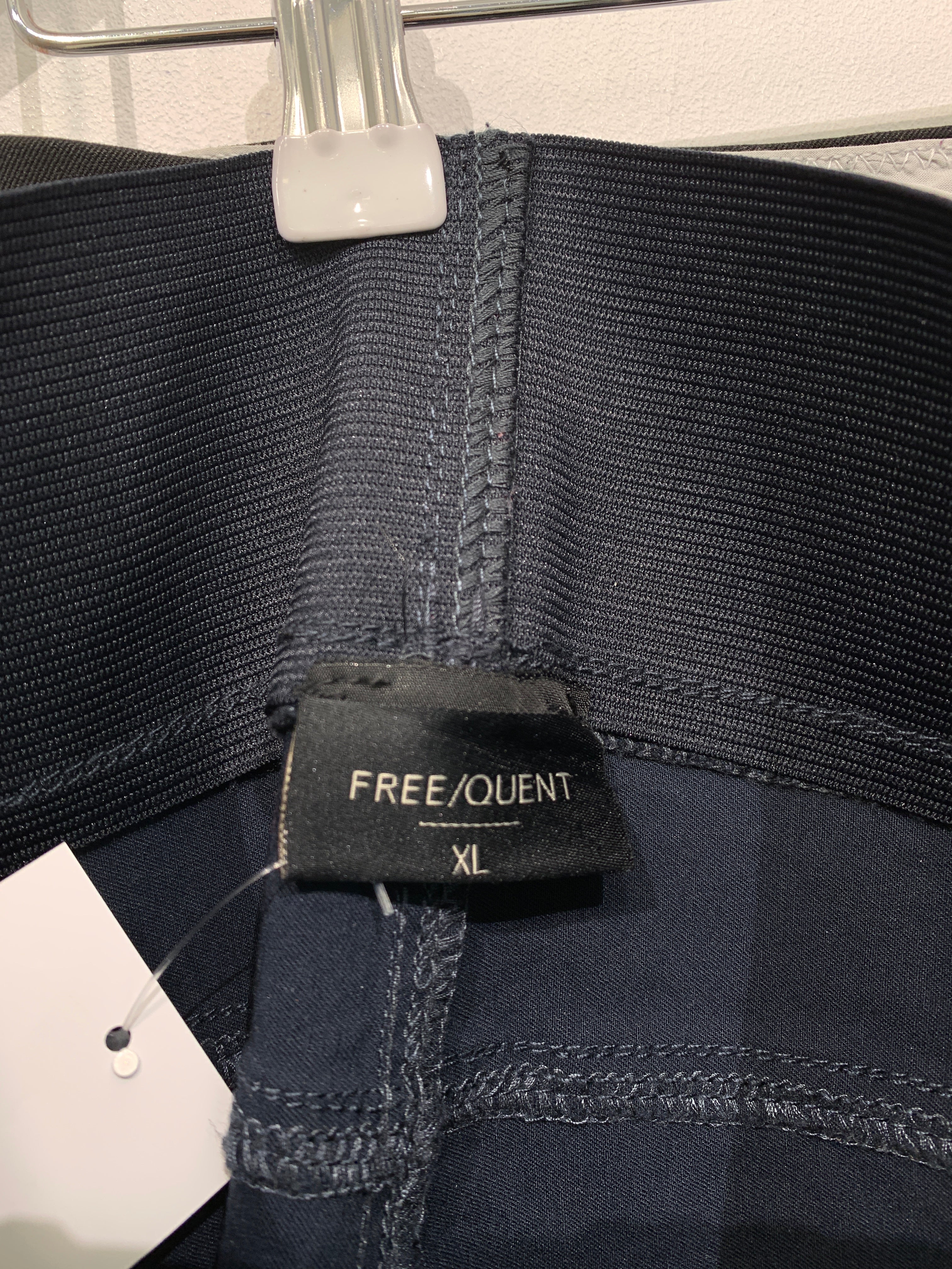 Free QUENT Bukser